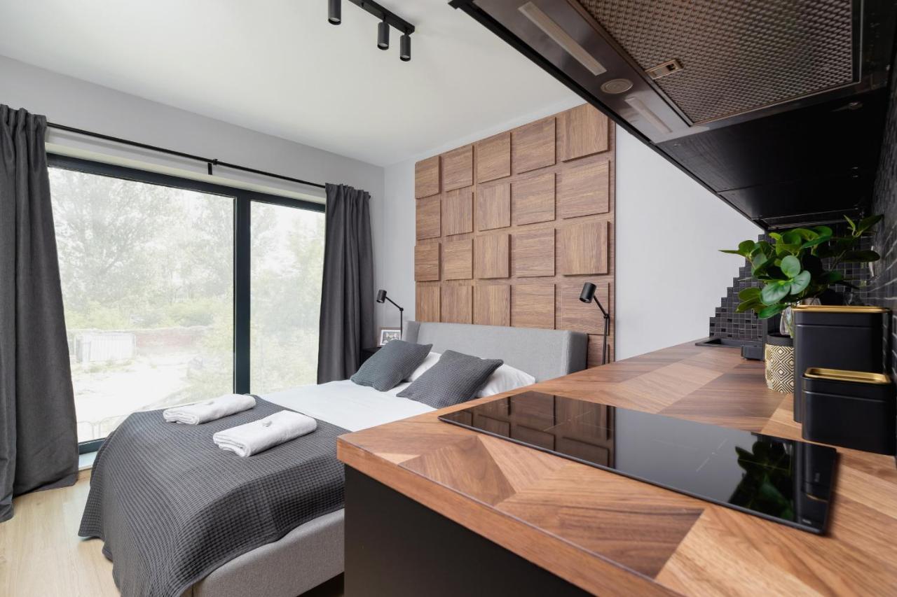 Modern Srodmiescie By Renters *