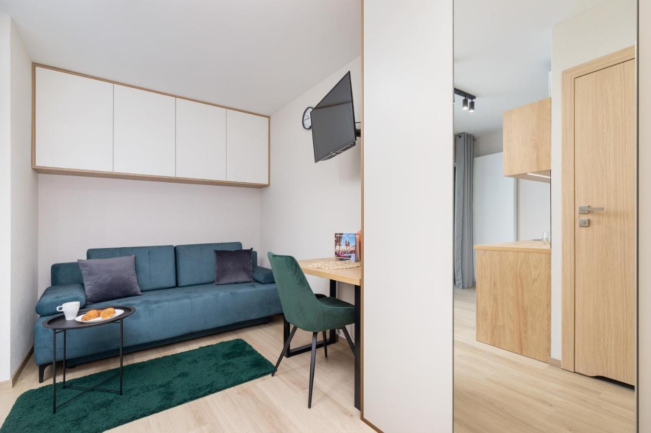 Modern Srodmiescie By Renters Krakau