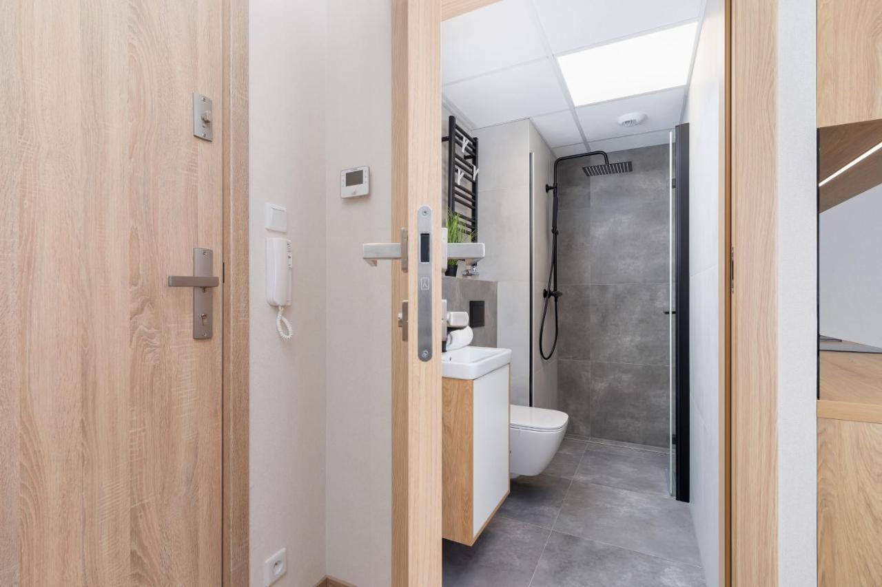Modern Srodmiescie By Renters Appartement