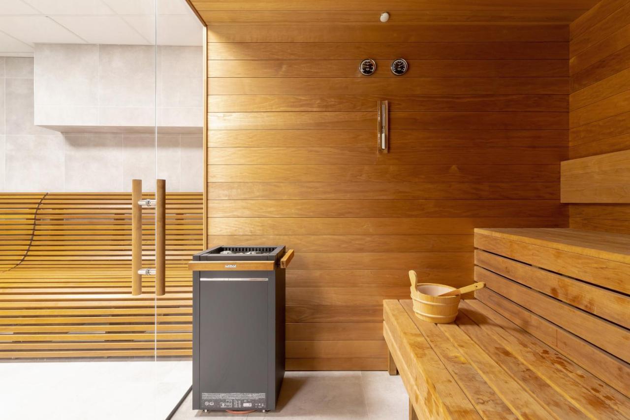 Modern Srodmiescie By Renters *